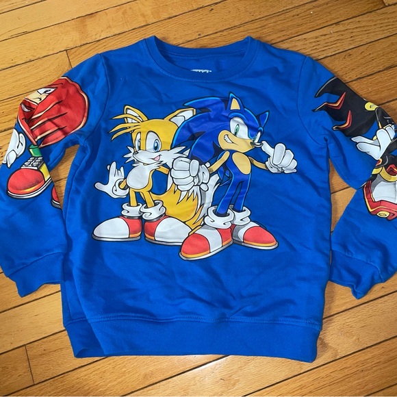 Sega Other - SONIC SWEATSHIRT SZ 10/12